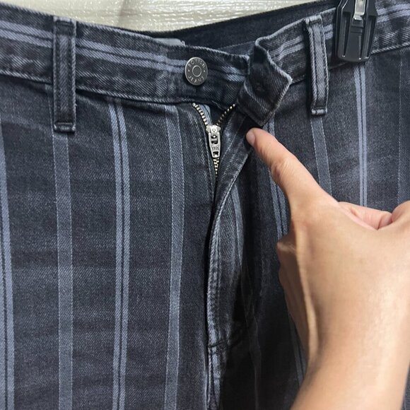Boyish KIRBY Womens Stripe Straight Leg Jean Sz 26 in DELIVERANCE Black White - Picture 3 of 10